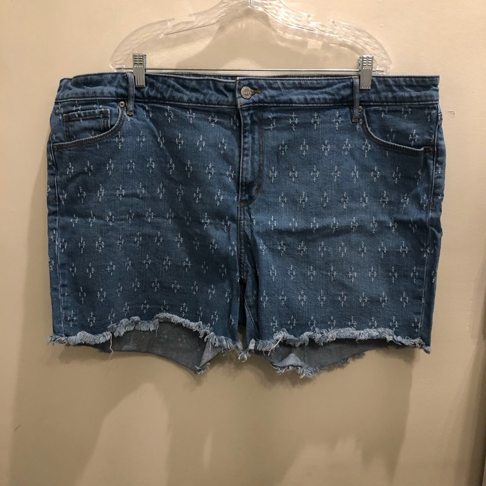 Loft - Patterned Cutoff Shorts